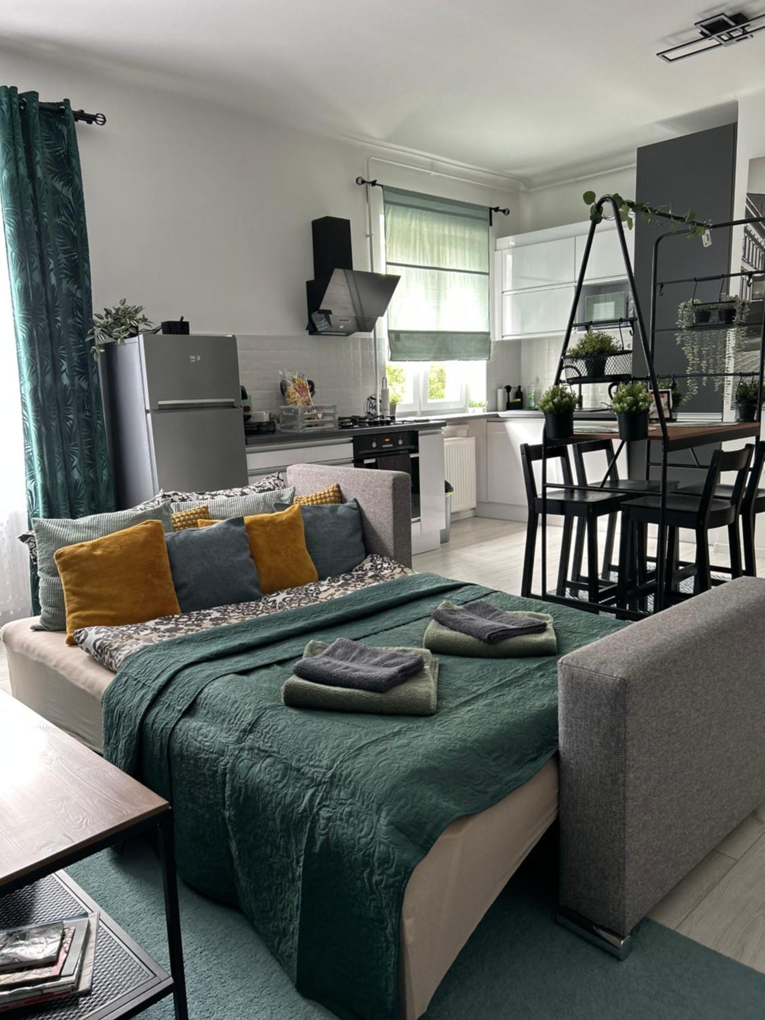 דירות מישקולץ Sophie'S Urban Nest מראה חיצוני תמונה